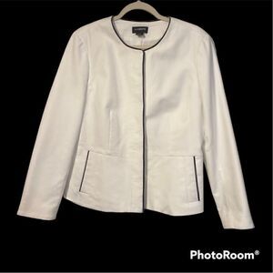 Liz Claiborne Peplum White Blazer Size L